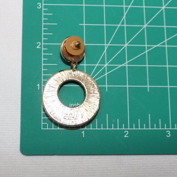 NWT Monet Pearl and Herringbone Loop Earrings - Picture 5 of 6